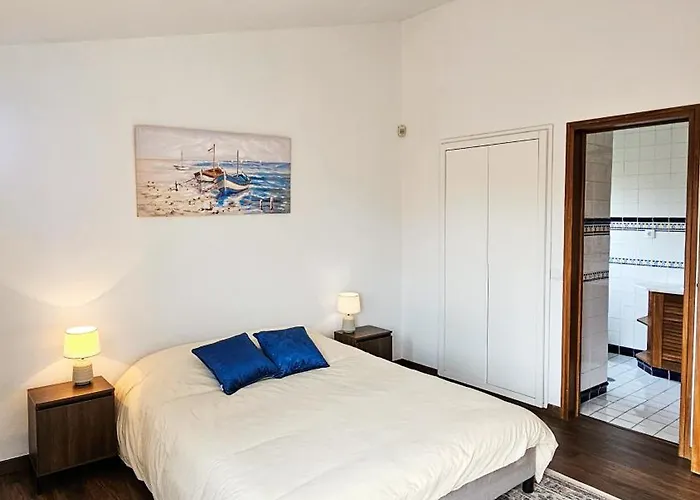 Sea Twins Villa *